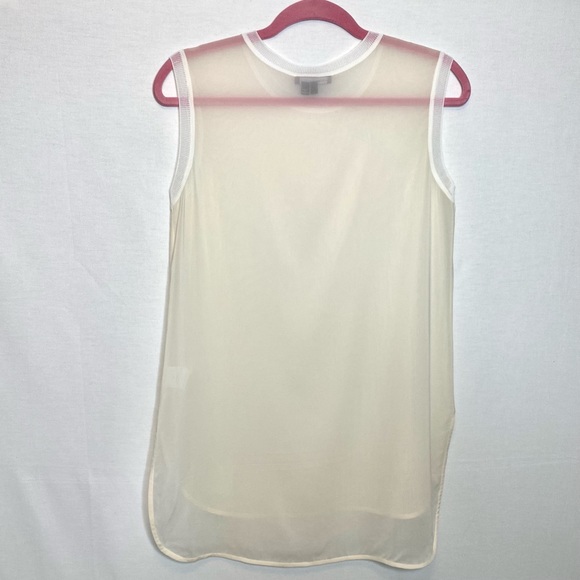 VINCE sheer off-white fancy top ๐ค - Picture 2 of 11